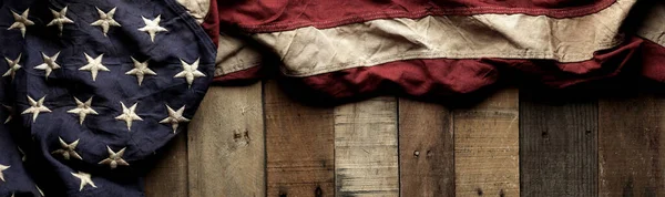 Vintage Κόκκινη Άσπρη Και Μπλε Αμερικανική Σημαία Για Την Ημέρα — Φωτογραφία Αρχείου