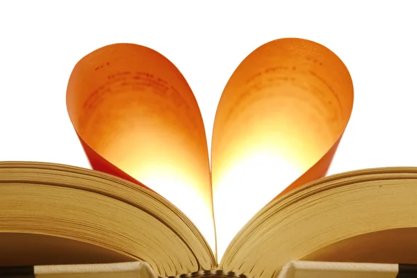 Book pages in the shape of a heart — Stock Photo, Image