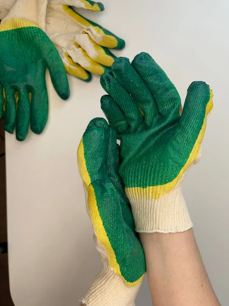 Garden work gloves with green latex coating double hand protection