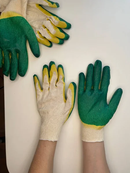 Garden work gloves with green latex coating double hand protection