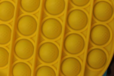 Ananas şeklinde 2021 'deki anti-stres silikon oyuncak eğilimi