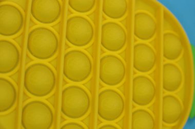 Ananas şeklinde 2021 'deki anti-stres silikon oyuncak eğilimi