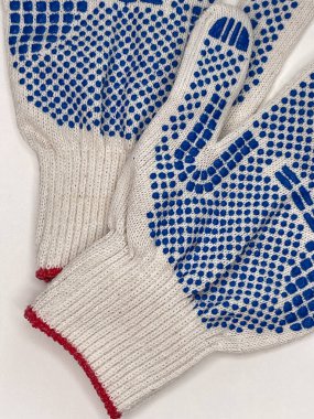 Tamir ve ev işleri için bahçe eldivenleri.