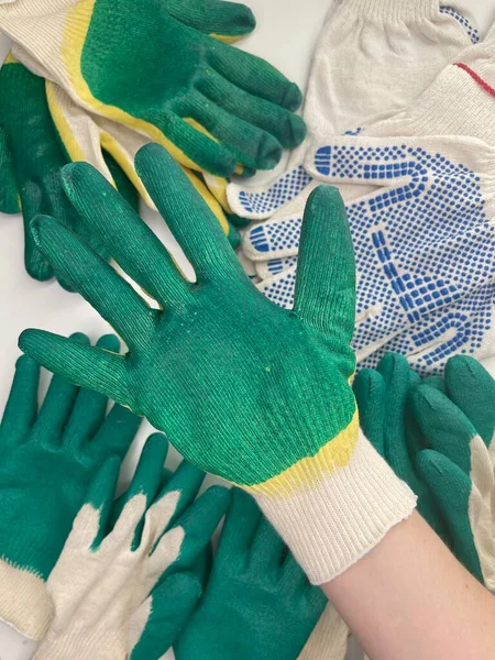 Working garden gloves for repair and household