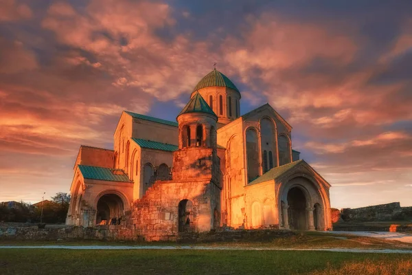 Templo Bagrat Kutaisi Georgia Contra Atardecer — Foto de Stock