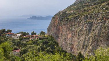 Akdeniz kıyısındaki Faralya köyü, Mugla iline bağlı Fethiye Türkiye