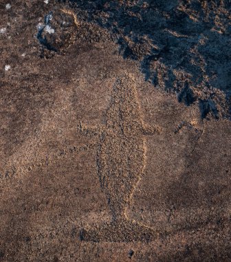 Cape Besov 'daki ünlü petroglifler Onega Gölü' nde, Balina çiziyor.