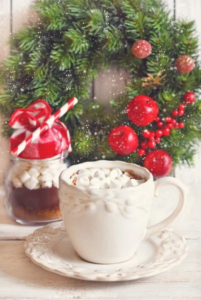 Heiße Schokolade zu Weihnachten. — Stockfoto