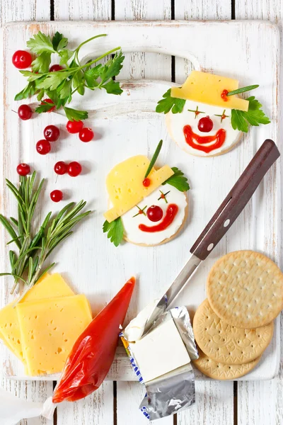 Bolachas de queijo engraçadas . — Fotografia de Stock