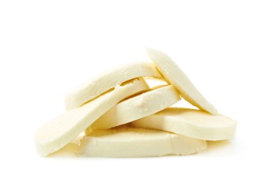 Mozzarella peynir dilimleri yığını