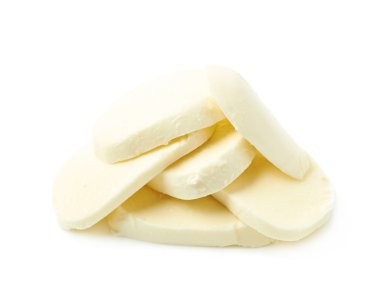 Mozzarella peynir dilimleri yığını