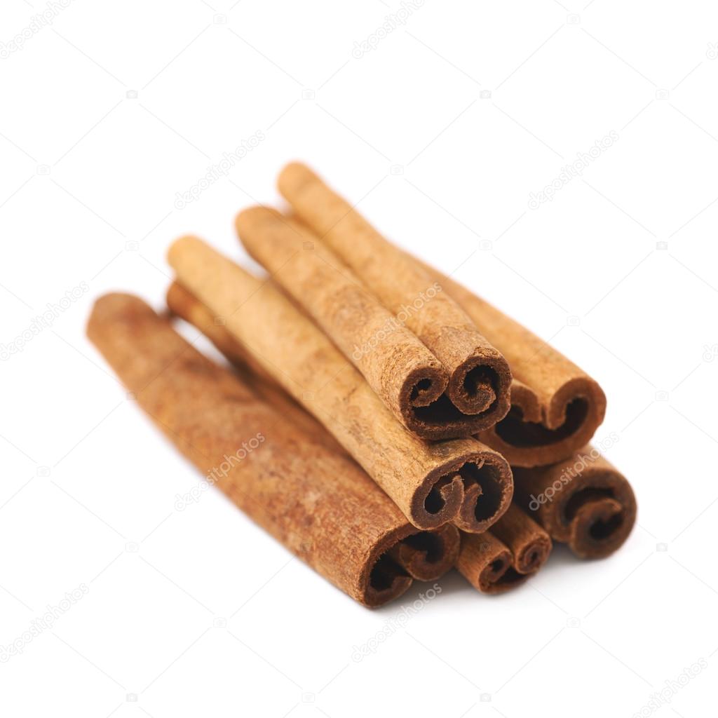 Cinnamon stick isolated