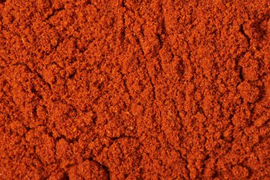 Kırmızı biber tozu ile kaplı yüzey