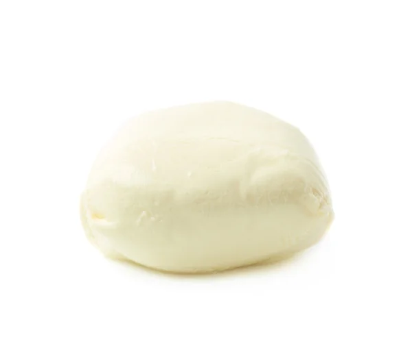 Bola de queijo Mozzarella isolado — Fotografia de Stock