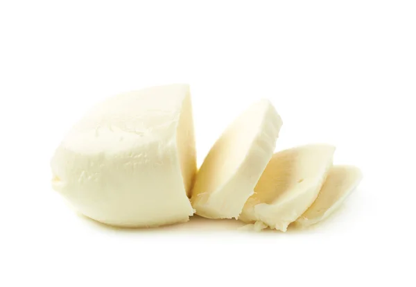 Bola de queijo mussarela fatiada — Fotografia de Stock