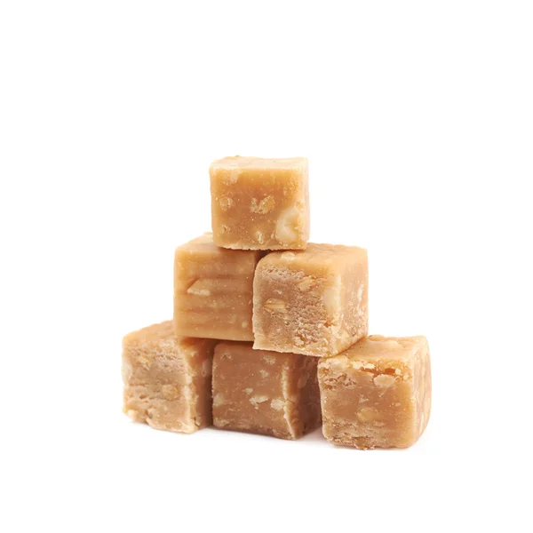 Dulces de caramelo con frutos secos aislados — Foto de Stock