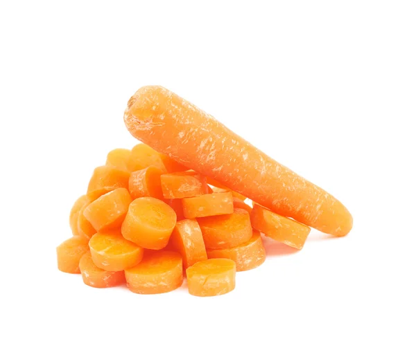 Pile de tranches de bébé carotte isolées — Photo