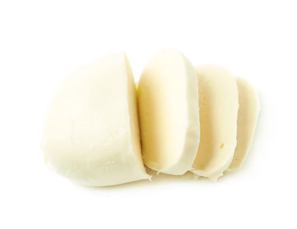 Bola de queso mozzarella en rodajas — Foto de Stock