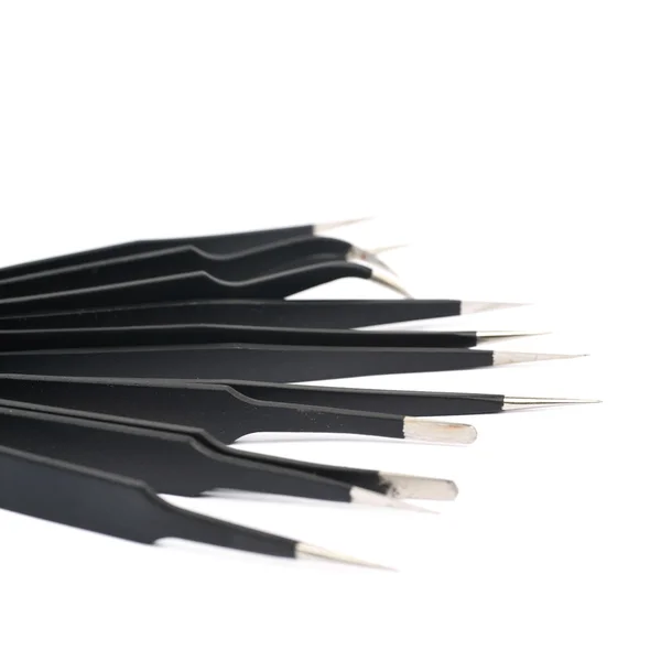 Pinzetta nera strumento isolato — Foto Stock