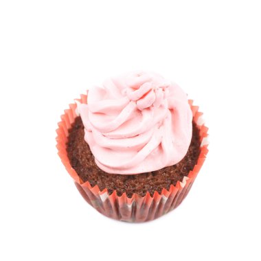 Çikolata muffin pembe krema izole ile