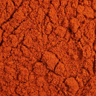 Kırmızı biber tozu ile kaplı yüzey