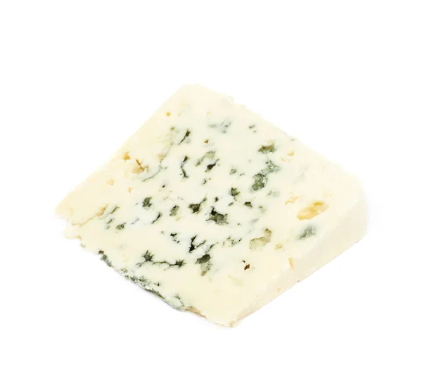 Scheibe eines blauen Roquefort-Käses isoliert — Stockfoto