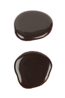 Sıcak çikolata izole yuvarlak su birikintisi