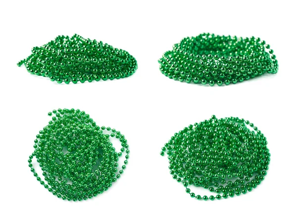 Pile de perles guirlande fil isolé — Photo