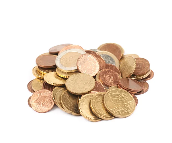 Wiele monet euro na białym tle — Zdjęcie stockowe