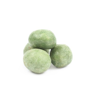 İzole yeşil wasabi kaplı fıstık