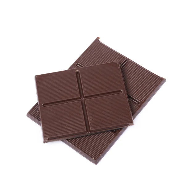 Deux morceaux de barres de chocolat isolés — Photo