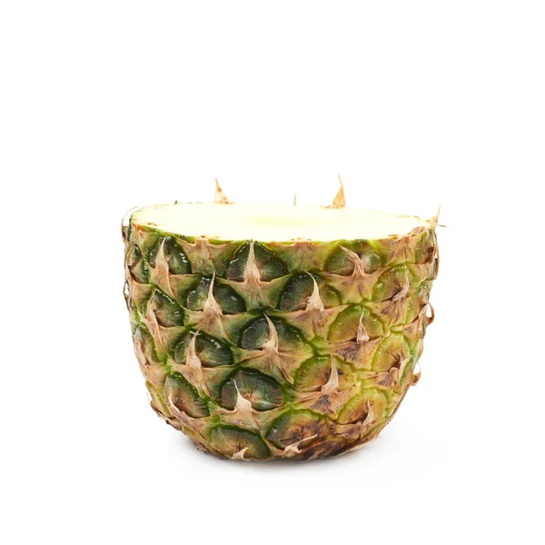 Mitad inferior de una piña aislada — Foto de Stock