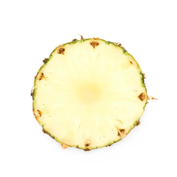 Изолированный поперечный разрез ананаса — стоковое фото
