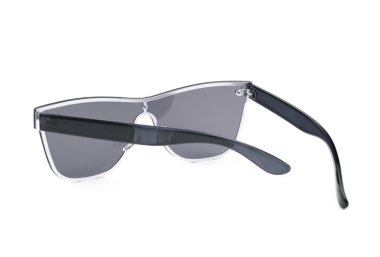 Güneş gözlüğü izole