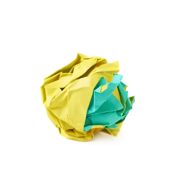 Boule de papier émiettée colorée isolée — Photo