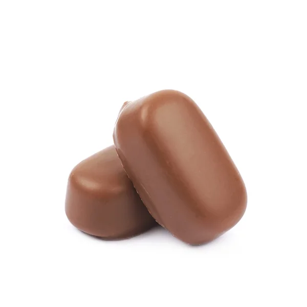 Bonbons au caramel enrobés de chocolat isolé — Photo