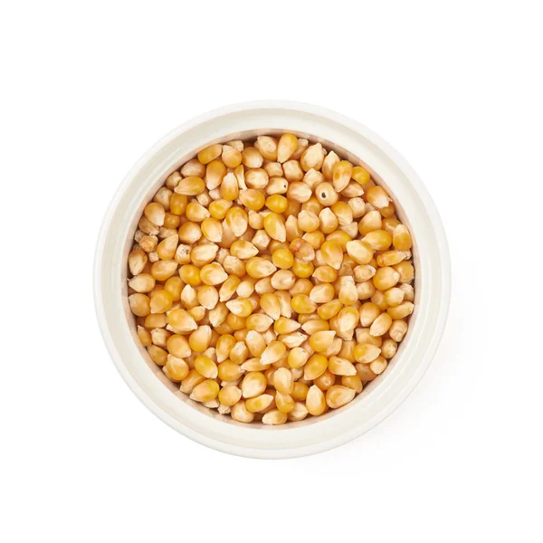 Білий раменкін, наповнений кукурудзяними ядрами — стокове фото