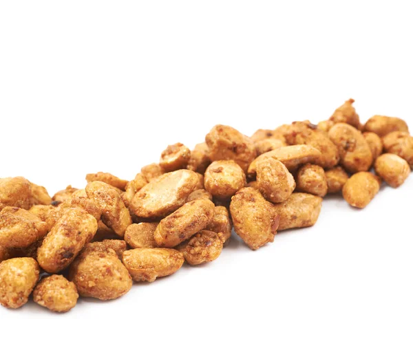 Hromadu obalená cukrem arašídy, samostatný — Stock fotografie