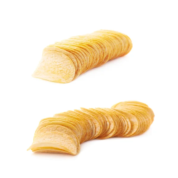 Изолированная стопка нескольких картофельных чипсов — стоковое фото
