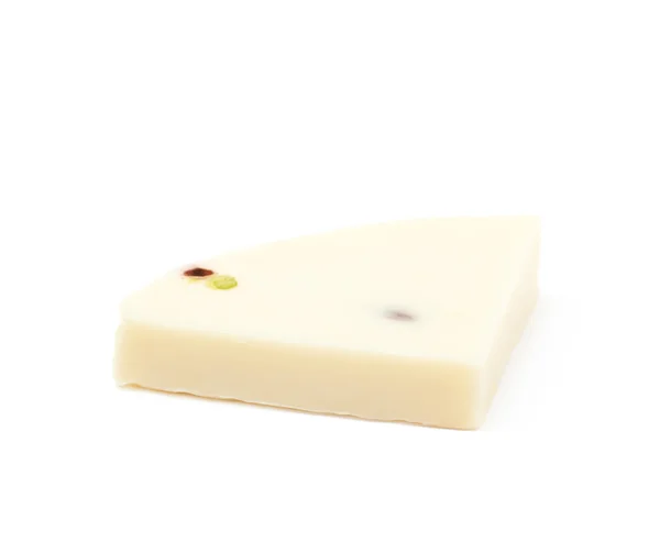 Segment fragment van witte kaas geïsoleerd — Stockfoto