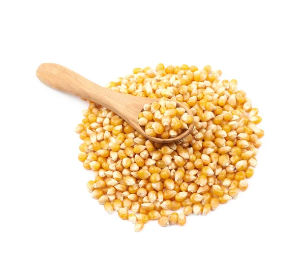 Pile of corn kernels isolated — Stock Photo, Image