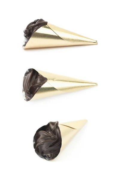 Cioccolato confetto caramelle isolato — Foto Stock