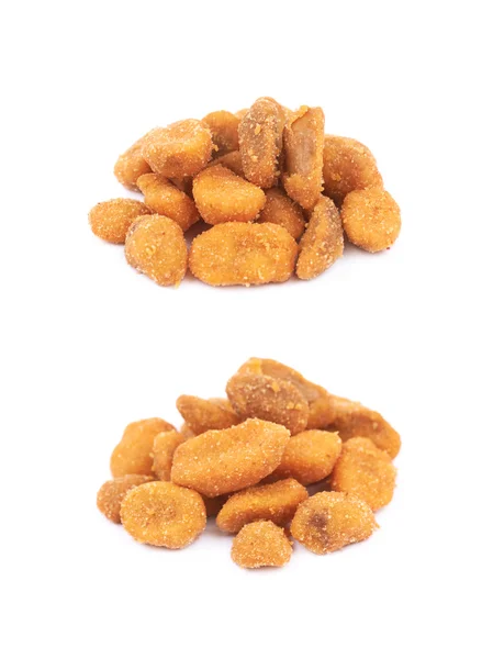 Pile of breaded peanuts isolated — Stock Photo, Image