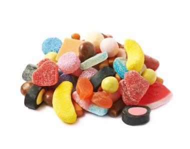 Birden çok farklı şekerler izole yığını