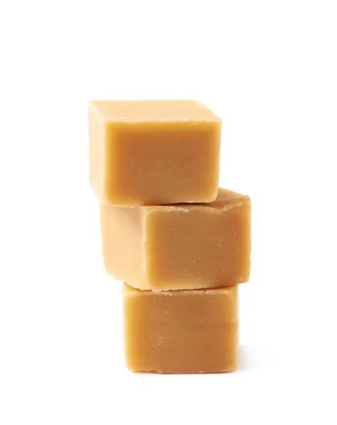 Mantequilla de almendra toffee cubo aislado — Foto de Stock