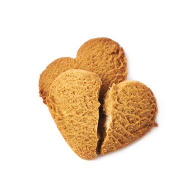 Kırık çerez izole kalp şeklinde