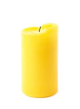 İzole sarı wax mum yandı