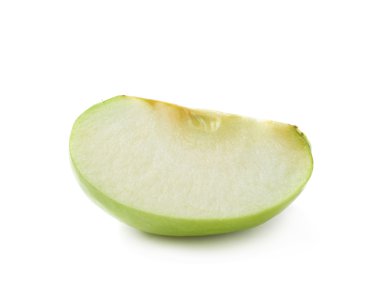 Yeşil elma dilim izole