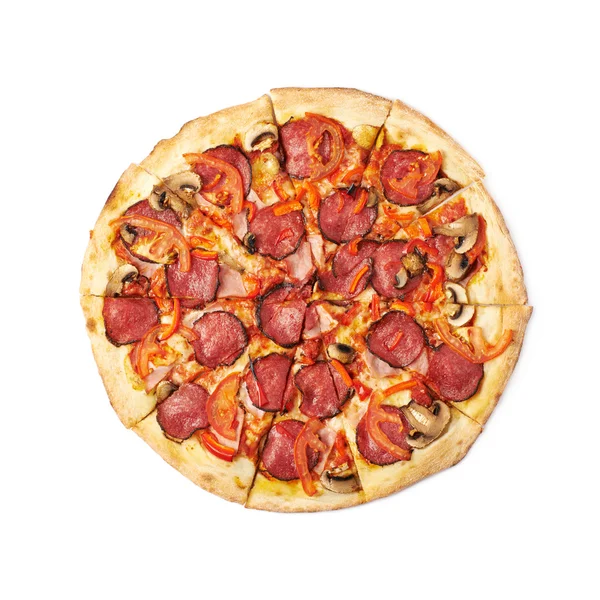 Hele pepperoni pizza geïsoleerd — Stockfoto