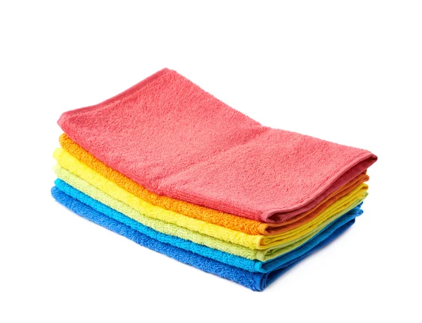 Pila de color arco iris de toallas aisladas — Foto de Stock